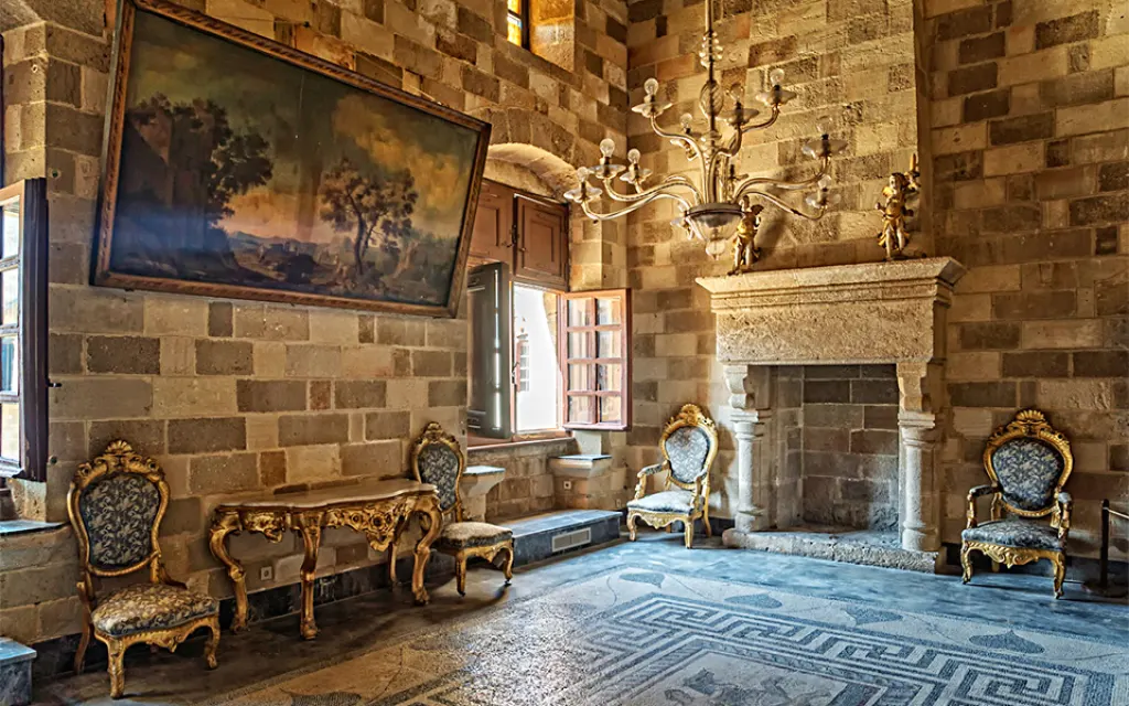 Experience the Magic and Romance of Rhodes Old Town: A Guide to the Island's Medieval Heart