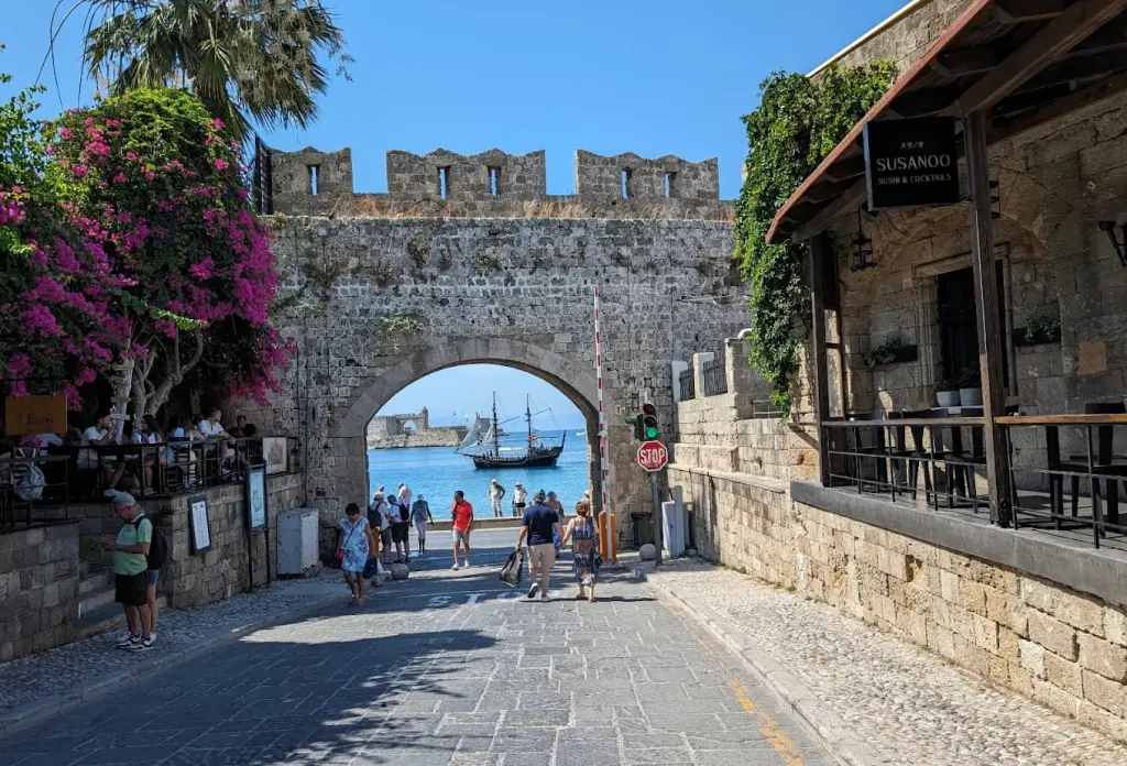 Virgin Mary Gate (Pyli Panagias)